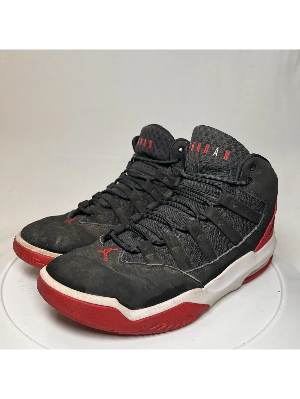 Jordan Max Aura Black Suede Basketball Shoes Mens Size 10 Nike Air Red White